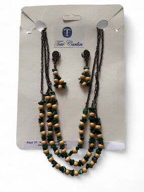 Brazilian Natural Green stones and Beige wood Necklace & Earring Set